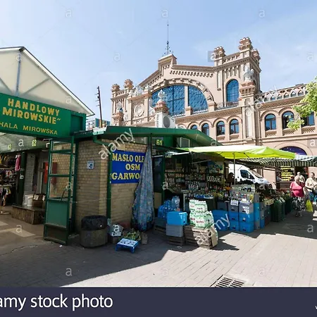 Silent Center * 华沙